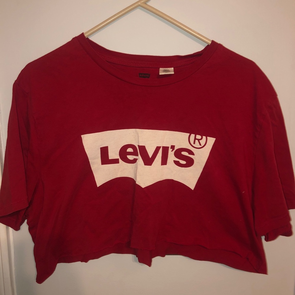 Levi’s crop top